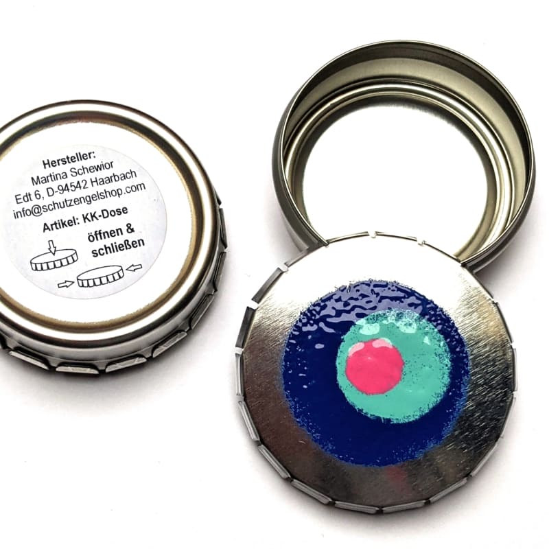 Klick-Klack-Dosen silberfarben mit Retroblume-Motiv Deckel geöffnet