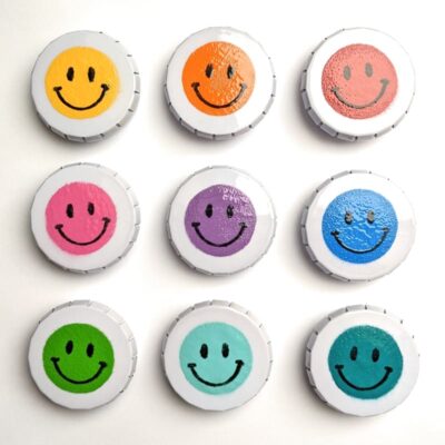 9er-Set Klick-Klack-Dosen weiß mit Smiley-Motiv