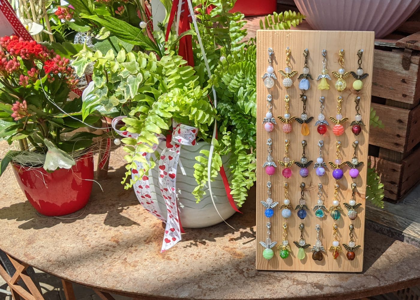 Verkaufsständer aus Holz mit Schutzengel-Starterset